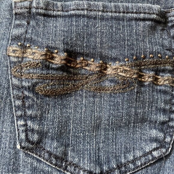 Style & Co. Petite Jeans Womens Size 14P Tummy Control Capri Zip Fly Bedazzled - Picture 12 of 13